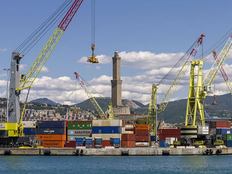 Nuova Cianidrica, Genova