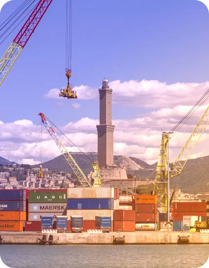 Nuovo Cianidrica opera al porto di Genova